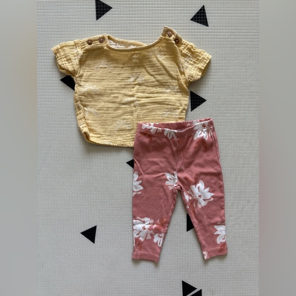 Easy Peasy & Carter's|Baby girl boho outfit,Yellow Gauze top & floral leggings• - Picture 6 of 6